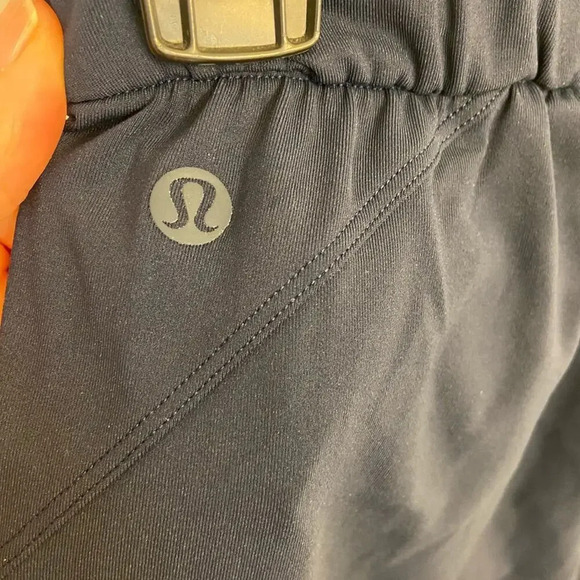 Lululemon Keep Moving Crops 23' True Navy size 4 - Picture 5 of 7